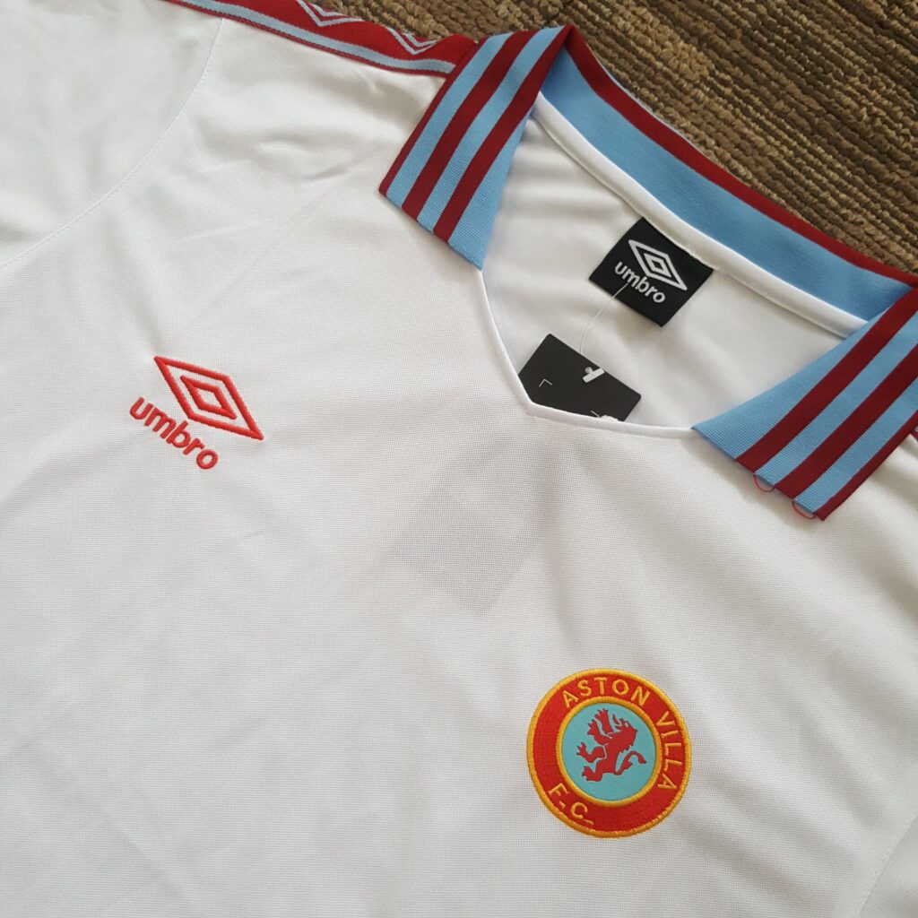 The Retro Kit | Aston Villa 1980 Away Kit