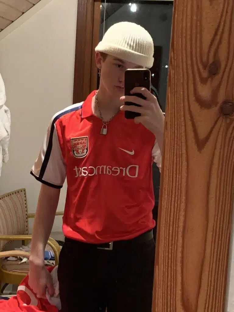 Image #1 from Lukas L.