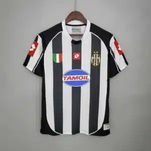 Juventus 2002/2003 Home Kit