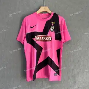 Juventus 2011/2012 Away kit