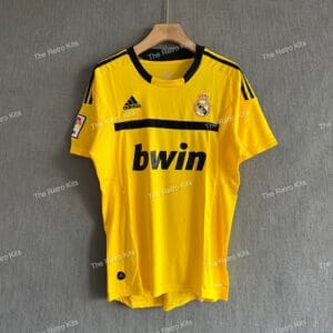 Real Madrid 2011/2012 Home yellow GK Kit