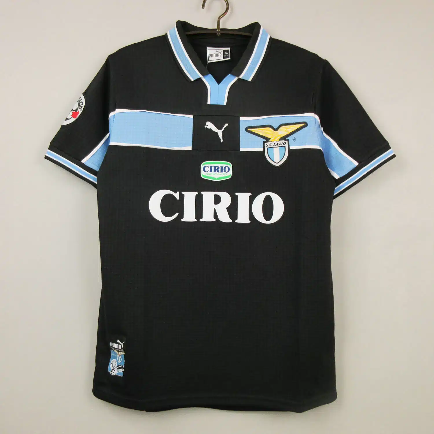 輝く高品質な Lazio | Kit Retro The 1998/2000 Kit Third ウェア