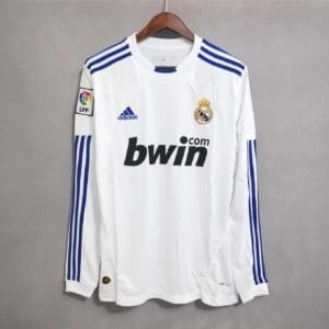 Real Madrid 2010/2011 Home kit - Long Sleeve