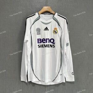 Real Madrid 2006/2007 Home kit - long sleeves