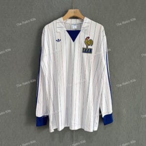France 1980-1982 Away Kit - Long Sleeve