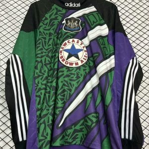 Newcastle Utd 1995/1996 Goalkeeper Away Kit - Long sleeve
