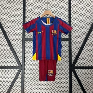 FC Barcelona 2005/2006 Home Kit - KIDS