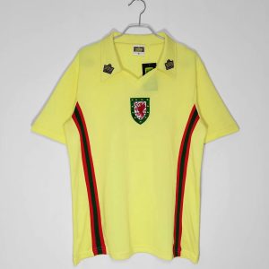 Wales 1976 Away Kit