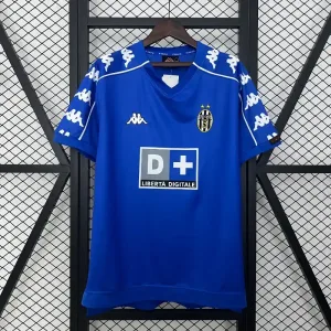 Juventus FC 1999/2000 Away Kit