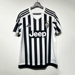 Juventus FC 2015/2016 Home Kit