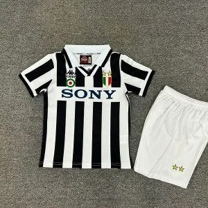Juventus FC 1995/1996 Home Kit - KIDS