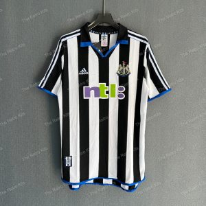 Newcastle Utd 2000/2001 Home Kit