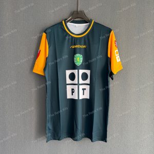 Sporting CP 2002/2003 Away Green Kit