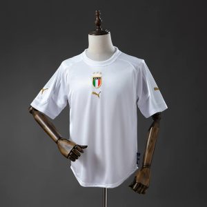 Italy 2004 Away Kit