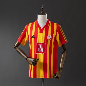 Galatasaray SK 1999/2000 Home Kit