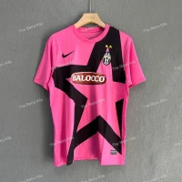 Juventus 2011/2012 Away kit