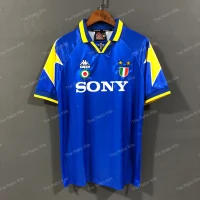 Juventus FC 1995/1996 Away Kit
