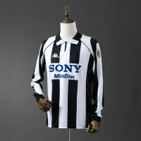Juventus FC 1997/1998 Champions League Home Kit - Long sleeve