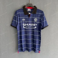 Manchester United 1999/2000 Away kit