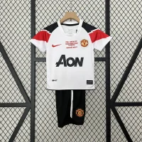 Manchester United 2010/2011 Away Kit - KIDS