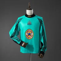 Newcastle Utd 1997/1998 Goalkeeper Kit - Long sleeve
