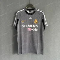 Real Madrid 2002/2003 Goalkeeper Kit