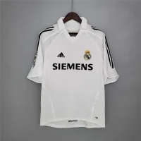 Real Madrid 2005/2006 Home Kit - Short Sleeves
